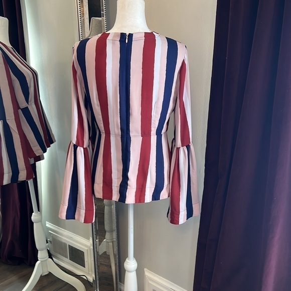 BCBGMAXAZRIA Striped Bell Sleeve Top Size Small - Picture 5 of 11
